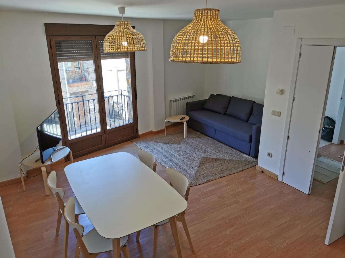 Apartment Morgon House Molinaseca
